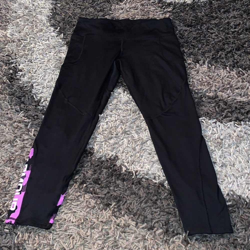 Under Armour Compression Cold Gear gym pant size XL good cond